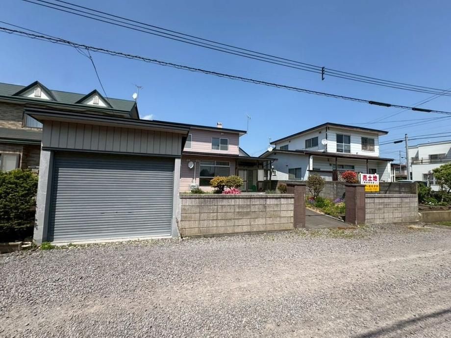 4LDK Detached House in Hakodate, Hokkaido with Large Garden - Thumbnail 3