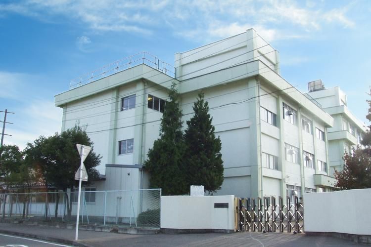 Modern 3LDK+S House for Sale in Miyagino-ku, Sendai, 103.92m2 - Thumbnail 4