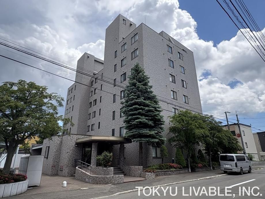 4LDK Apartment for Sale in Sapporo Chuo Ward - Thumbnail 2