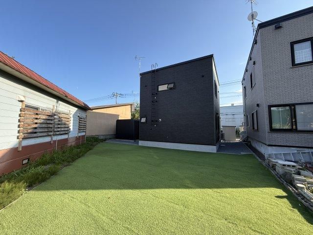 3LDK House with Large Garden for Sale in Ebetsu, Hokkaido - Thumbnail 2
