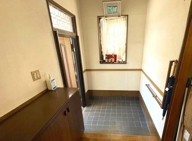 5LDK House for Sale in Numazu, Shizuoka - 187.95 sqm - Thumbnail 4