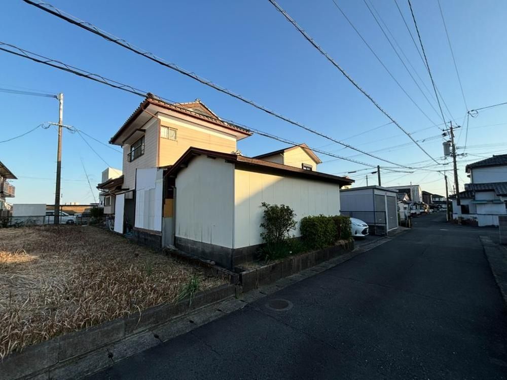 6DK Detached House for Sale in Komatsu, Miyazaki City - Thumbnail 3