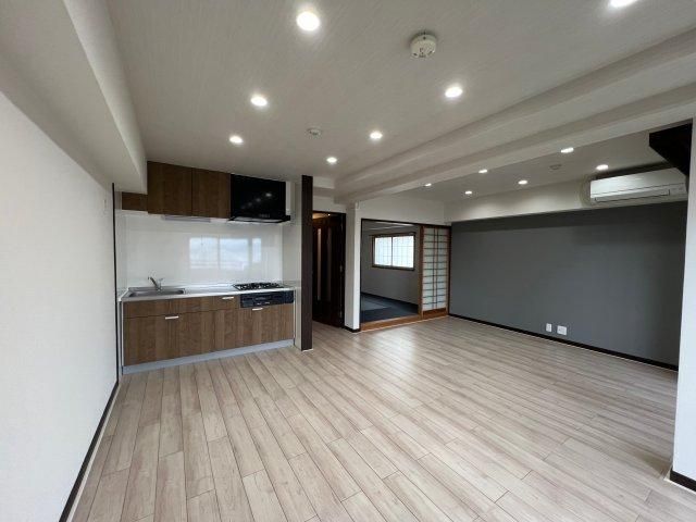 Renovated 2LDK Apartment in Yamagata City - Lions Mansion Jūnichō - Thumbnail 4