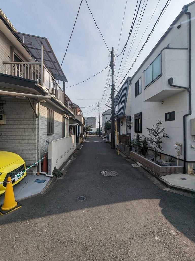 Building Land for Sale in Chofu City, Tokyo 71.4m2 - Thumbnail 3