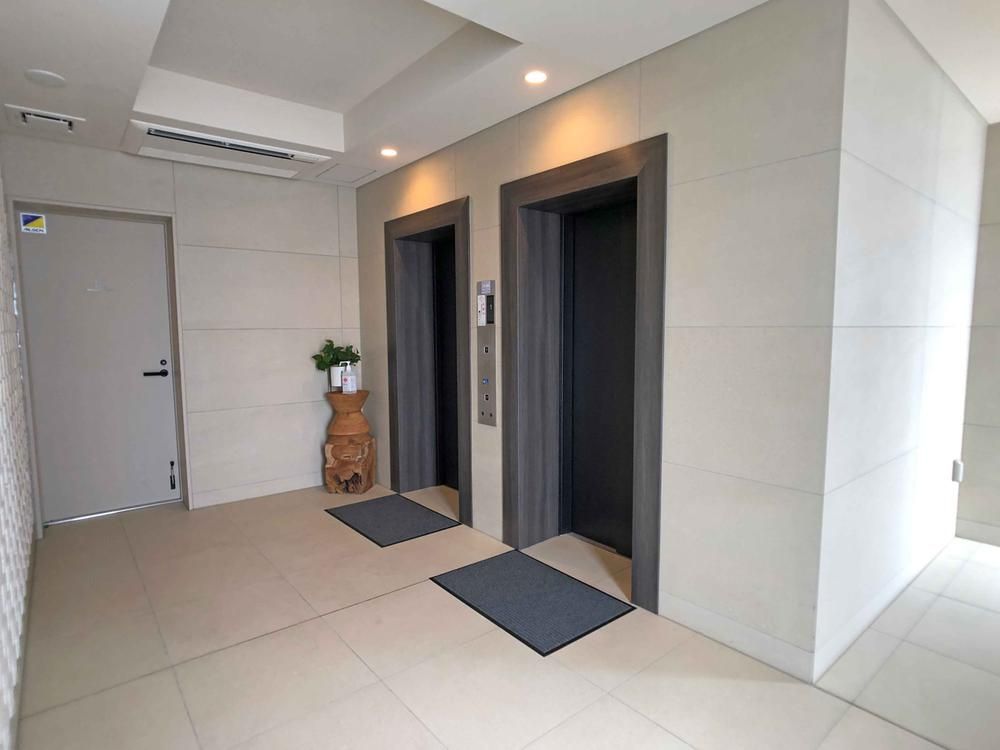 2LDK Apartment for Sale in Toyosaki, Tomigusuku, Okinawa - Thumbnail 3