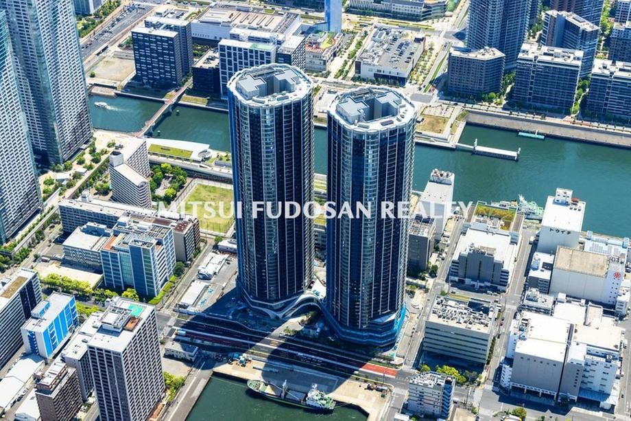 2LDK Apartment for Sale in Toyomi, Chuo City, Tokyo - 73.51m2 - Thumbnail 4