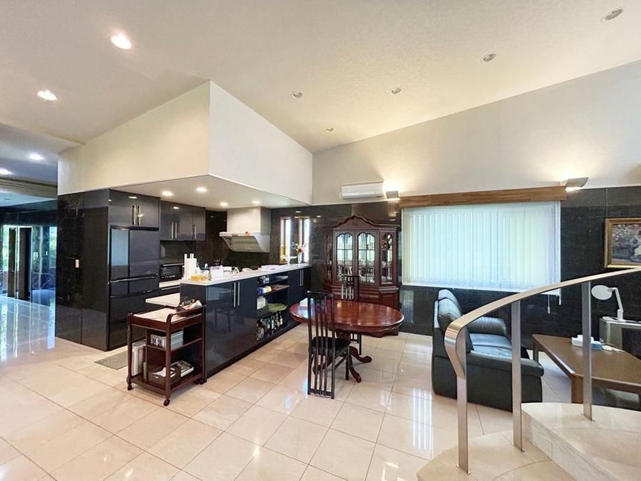 3LDK+S Reinforced Concrete House for Sale in Toyohira, Sapporo - Thumbnail 4
