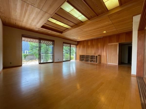 Traditional Japanese 4LDK+3S House in Ryugasaki, Ibaraki - Thumbnail 3