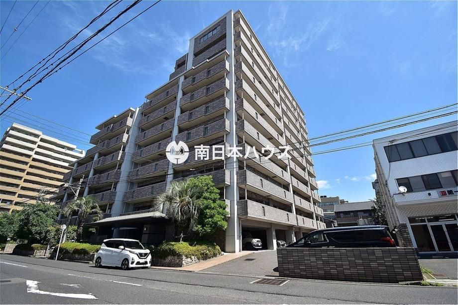 3LDK Apartment for Sale in Kouraicho, Kagoshima City - 73.73m2 - Thumbnail 2