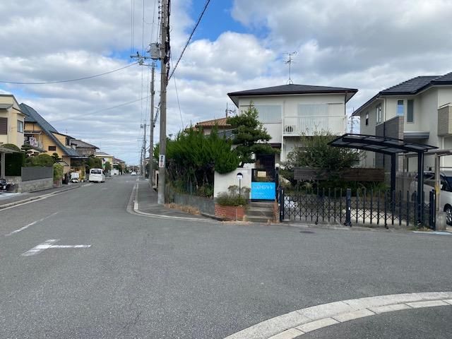 Land for Sale in Osaka Sayama City - 214.64 sqm Corner Lot - Thumbnail 2