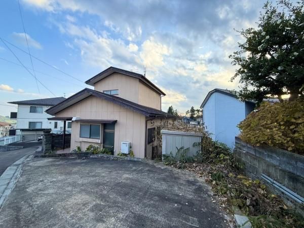 5LDK Used House for Sale in Kunimi, Sendai, Miyagi - Thumbnail 2