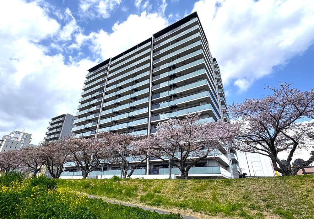 3LDK Apartment for Sale Near Mito Station, Ibaraki - Thumbnail 2