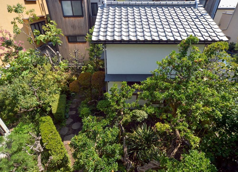 Detached House in Soshigaya, Setagaya - 2LDK, 190m² Land - Thumbnail 2