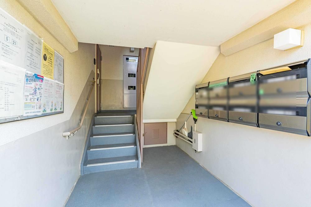 2LDK Apartment in Midori-ku, Yokohama - 55.03m2 - Thumbnail 3