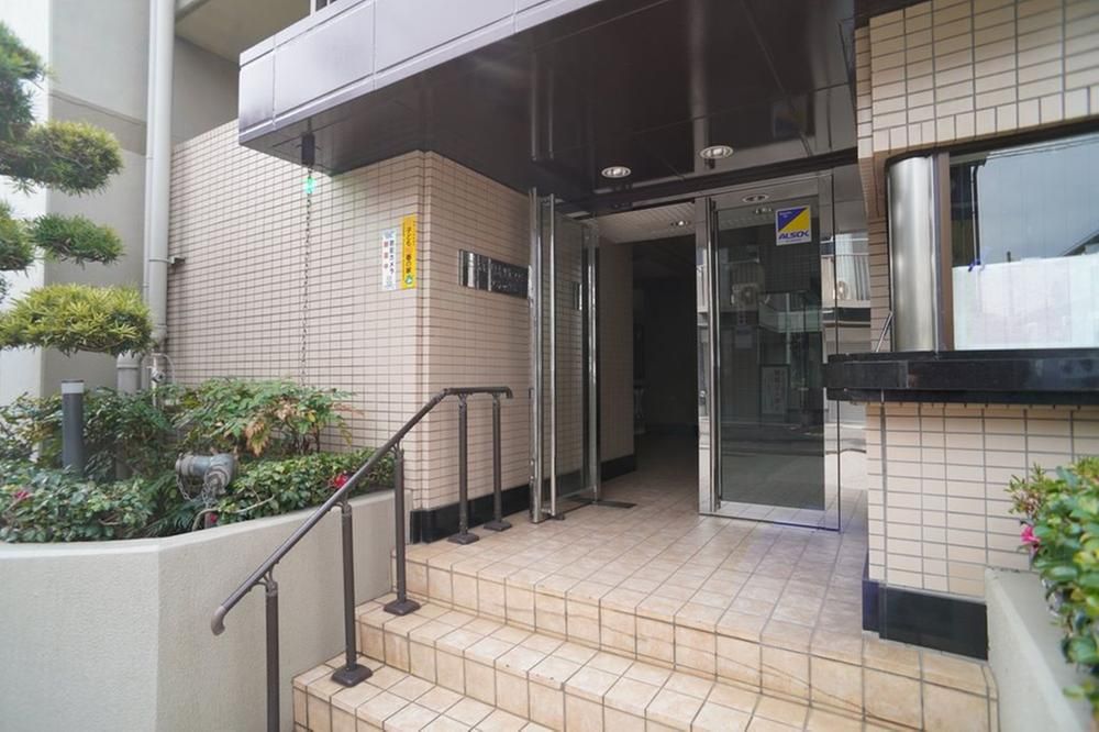 4LDK Apartment for Sale in Narashino, Chiba - 87.57m2 - Thumbnail 2
