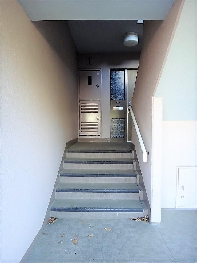 4LDK Apartment for Sale in Atsugi, Kanagawa – 101.8m² - Thumbnail 3