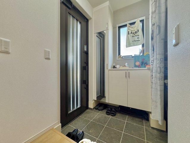 Modern 4LDK House for Sale in Ryugasaki, Ibaraki - Thumbnail 4