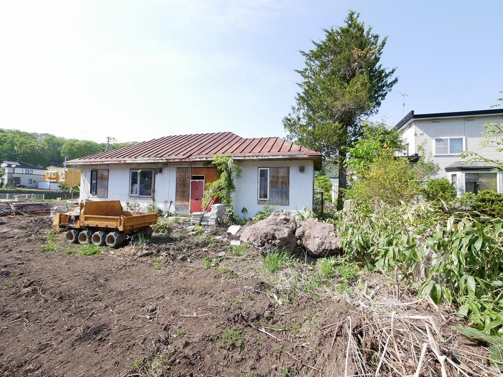 Land for Sale in Minami-ku, Sapporo - 633 sqm - Thumbnail 4
