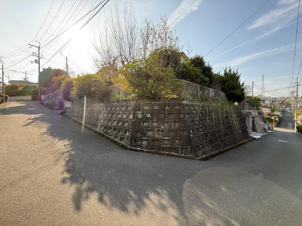 279.31 sqm Land for Sale in Takatsuki, Osaka - Thumbnail 2