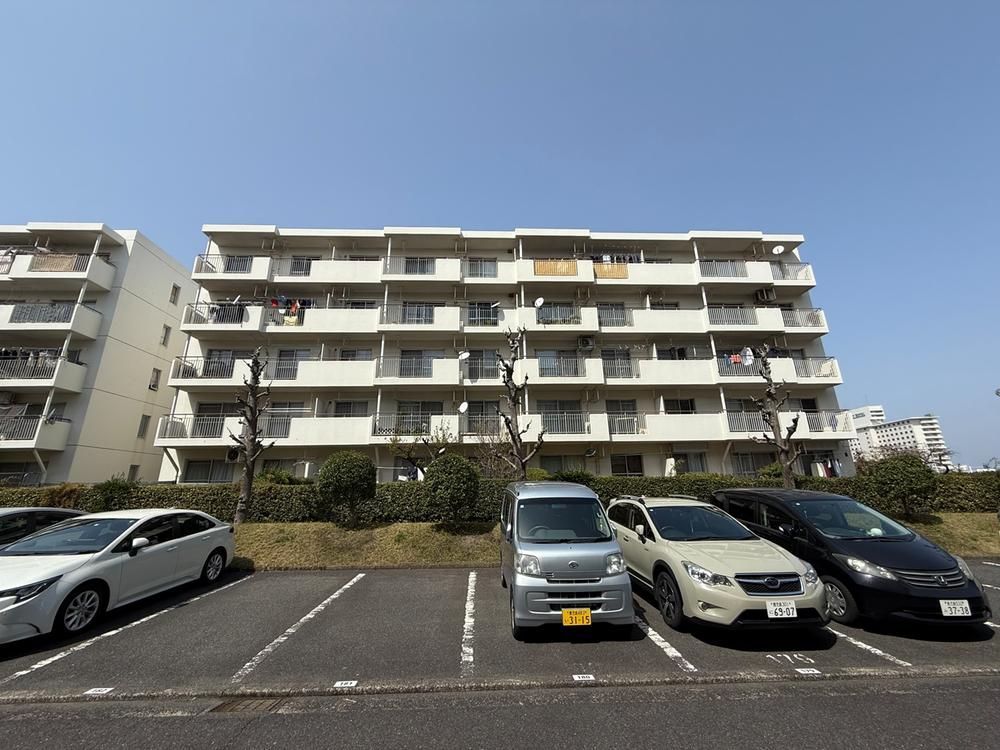 3LDK Apartment for Sale in Kagoshima City, 80.4m2 - Thumbnail 4