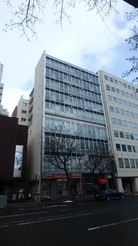 Spacious 1R Apartment Near Sapporo Station, Chuo-ku - Thumbnail 4
