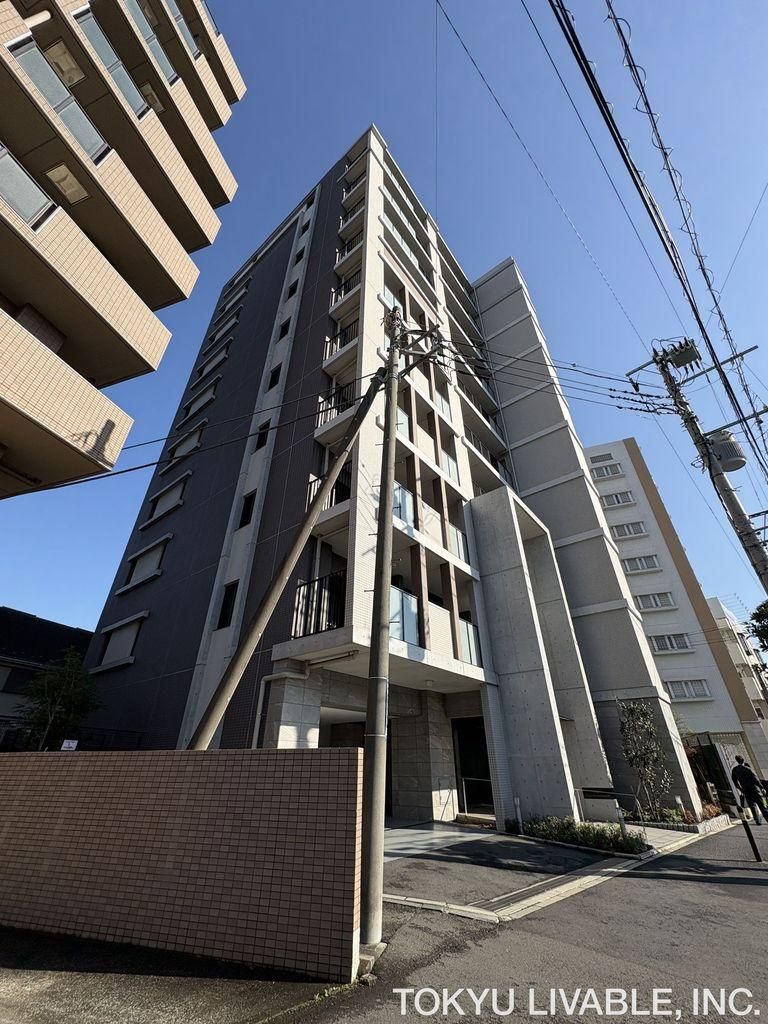 2LDK Apartment for Sale in Nakahara-ku, Kawasaki - Thumbnail 3