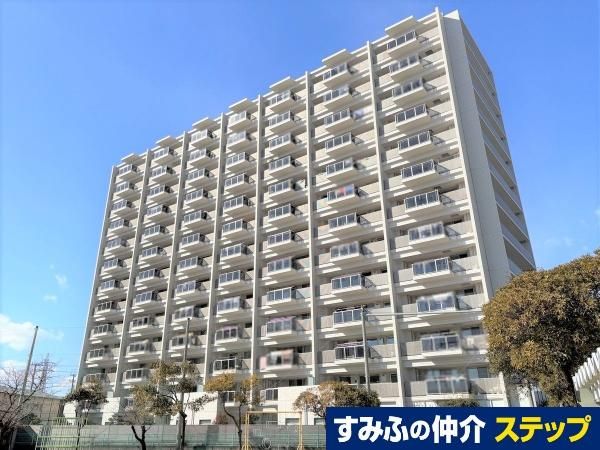 3LDK Apartment for Sale in Funabashi, Chiba - 86m2 - Image 1