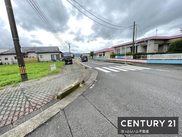 402 sqm Corner Land for Sale in Mimata, Miyazaki - Thumbnail 4