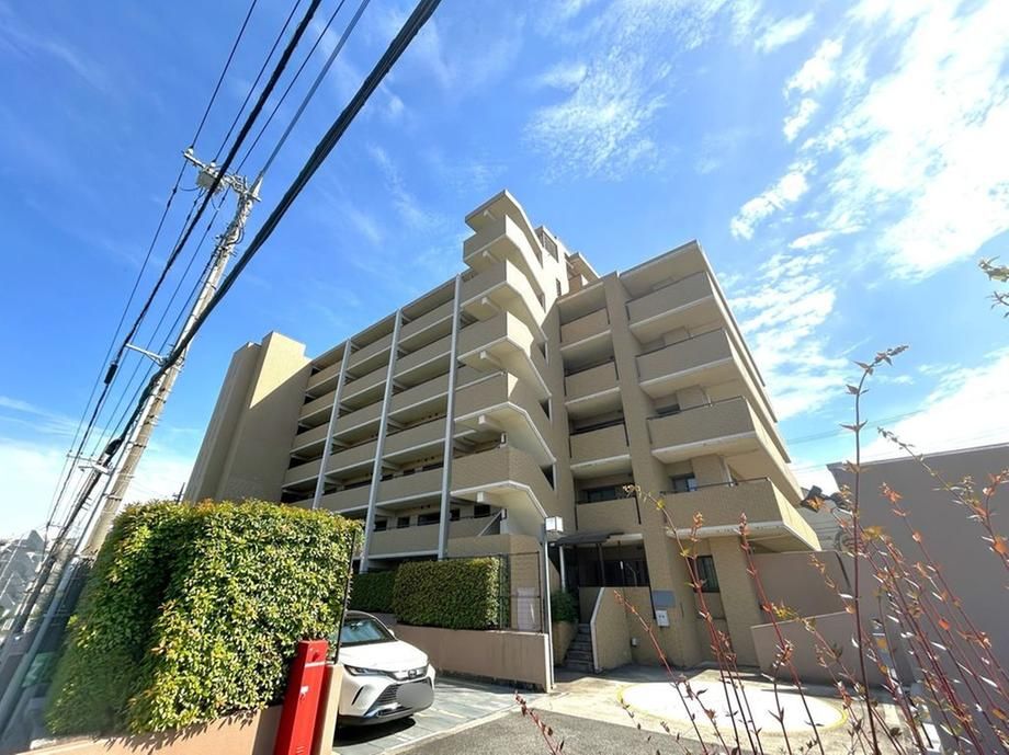 3LDK Apartment in Asao Ward, Kawasaki Near Kurihira Station - Thumbnail 2