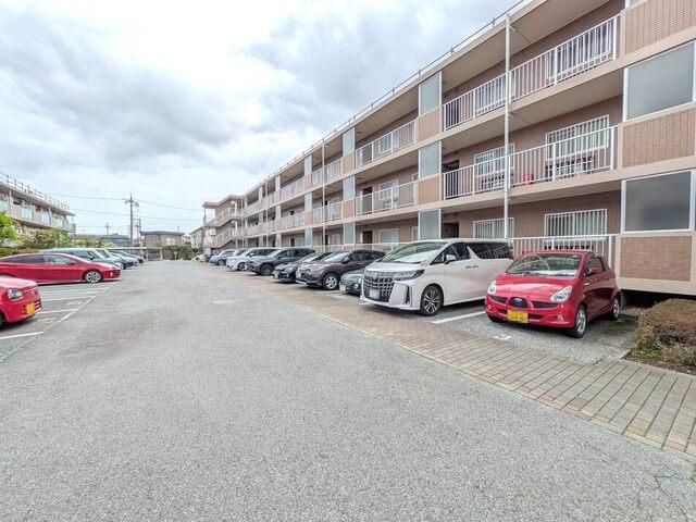 4LDK Apartment for Sale in Sakura, Chiba - 82.51 sqm - Thumbnail 2