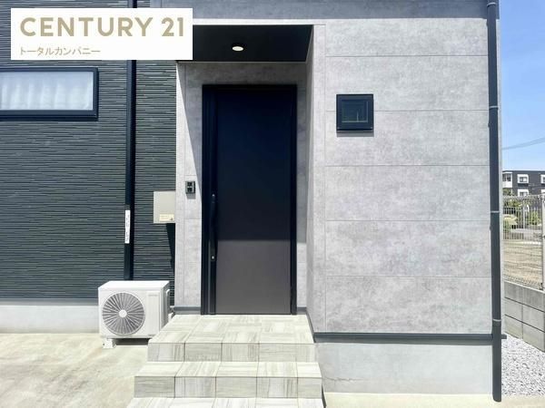 Modern 3LDK House for Sale in Miyazaki City, 99m² - Thumbnail 4