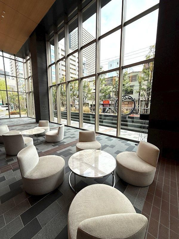 2LDK Apartment for Sale in Chuo, Tokyo - MIDTOWER GRAND - Thumbnail 4