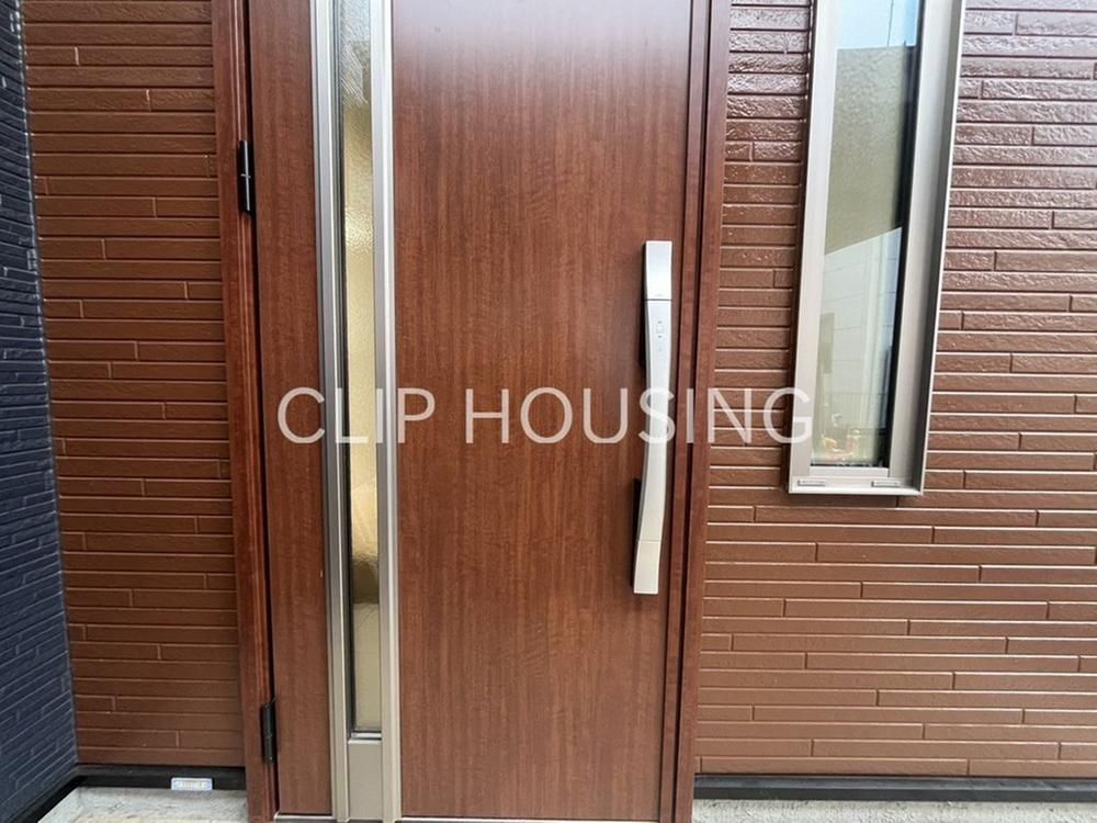 4LDK House for Sale in Hachioji with Solar Power & 5-Car Parking - Thumbnail 4