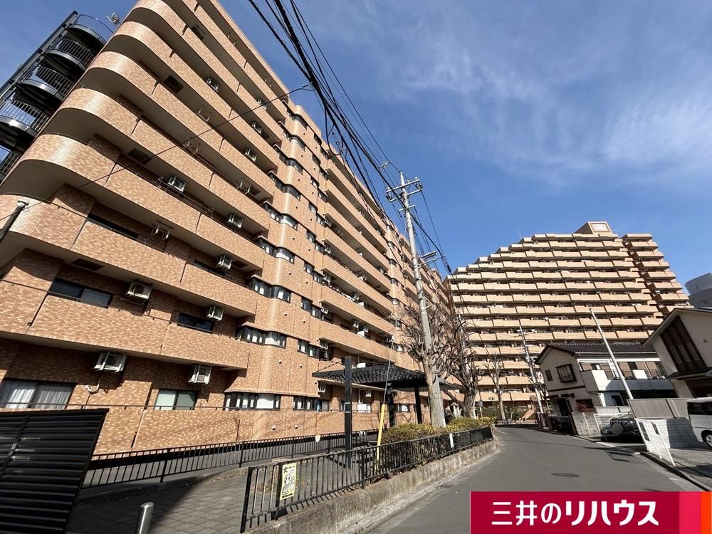 3LDK Apartment for Sale in Omiya-ku, Saitama - Thumbnail 2