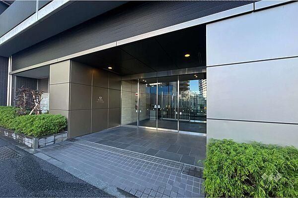 The Park House Shibuya Midori 1LDK Apartment for Sale - Thumbnail 2