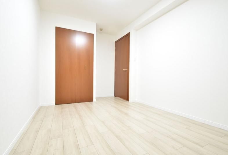 4LDK Apartment for Sale Near Hoshimi Station, Sapporo, 83m2 - Thumbnail 4