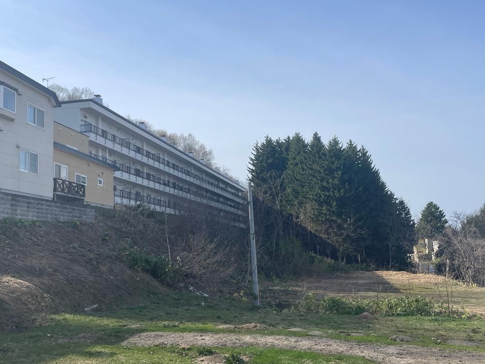 1LDK Fixer-Upper Apartment in Asahikawa, Hokkaido for 680,000 Yen - Thumbnail 2