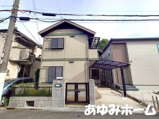 Renovated 4LDK+S House in Takatsuki, Osaka – 117m² - Thumbnail 3