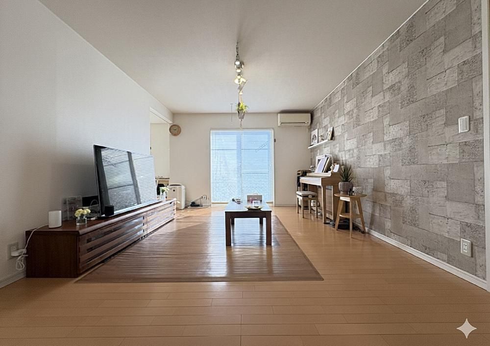 4LDK Detached House for Sale in Sendai's Taihaku Ward - Thumbnail 3