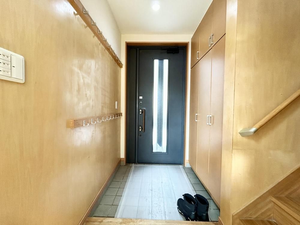 Barrier-Free 4LDK House for Sale in Sapporo's Kita Ward - Thumbnail 4