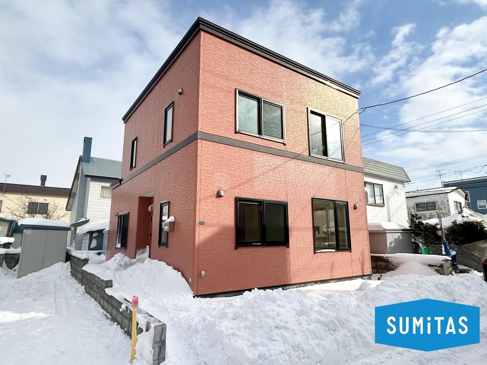Barrier-Free 4LDK House for Sale in Sapporo's Kita Ward - Thumbnail 2
