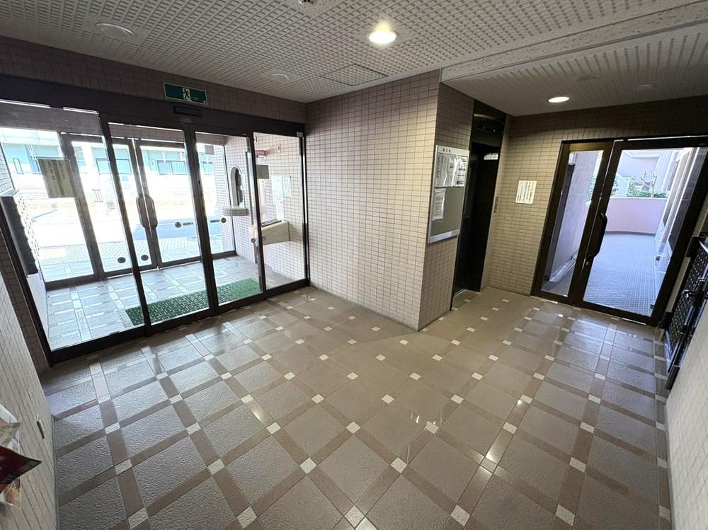 Renovated 2LDK Apartment in Sendai, Miyagi - 62m2 - Thumbnail 4