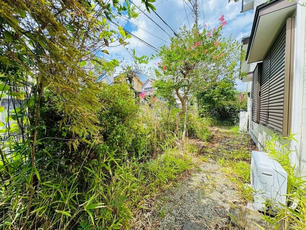 Spacious 5DK House with Large Garden in Machida, Tokyo - Thumbnail 4