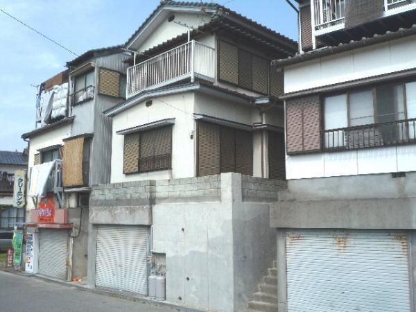 3DK House for Sale in Kochi City, Kochi Prefecture - 5,400,000 Yen - Thumbnail 2