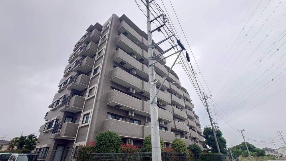 Renovated 3LDK Apartment Near Owada Station, Saitama - Thumbnail 2