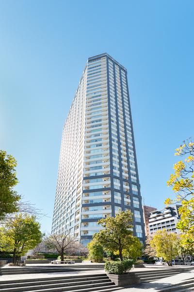 3LDK Apartment for Sale in Shinjuku, Tokyo – 83m² - Thumbnail 2