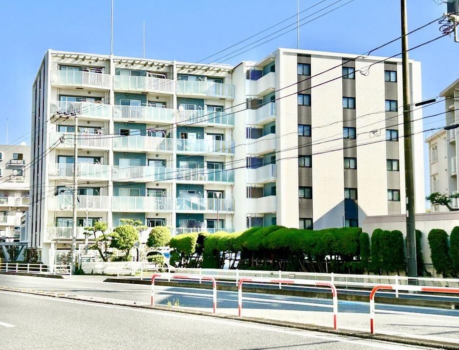 3LDK Apartment with Garden in Chigasaki, Kanagawa - 44.8M JPY - Thumbnail 2