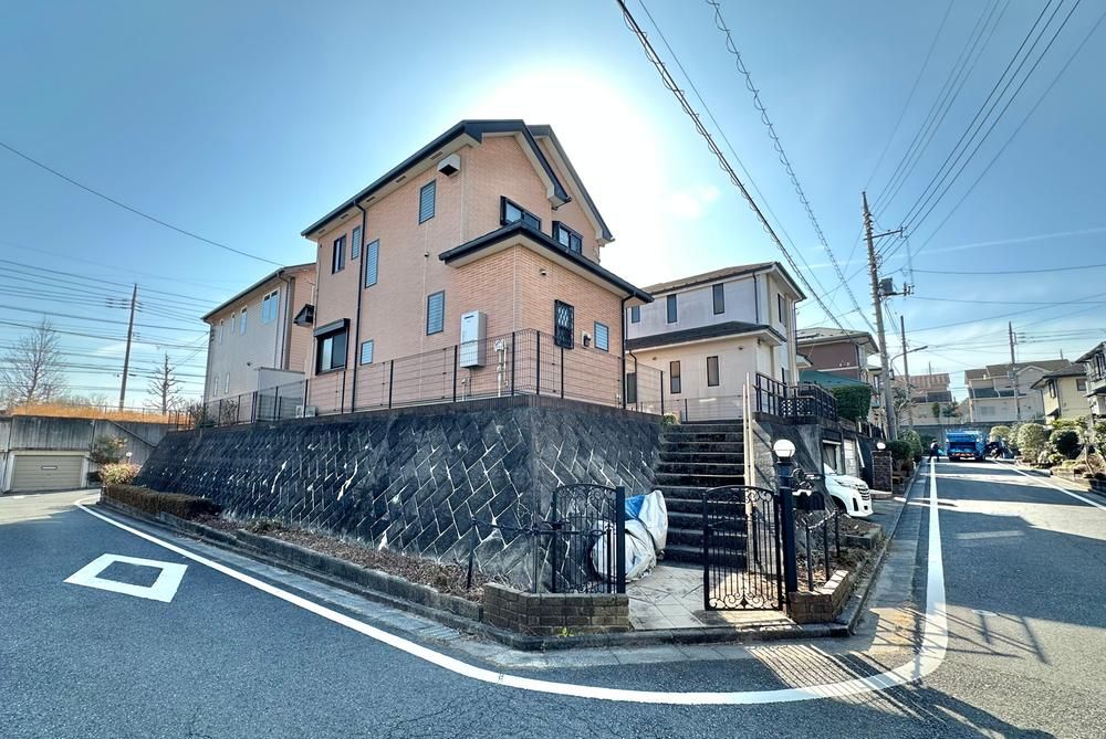 4LDK Detached House in Hachioji, Tokyo with 5LDK Potential - Thumbnail 3