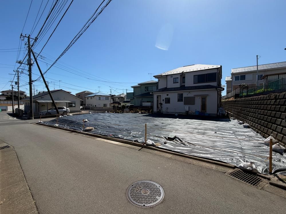 Land for Sale in Kamiiida-cho, Izumi Ward, Yokohama - 215 sqm - Thumbnail 3