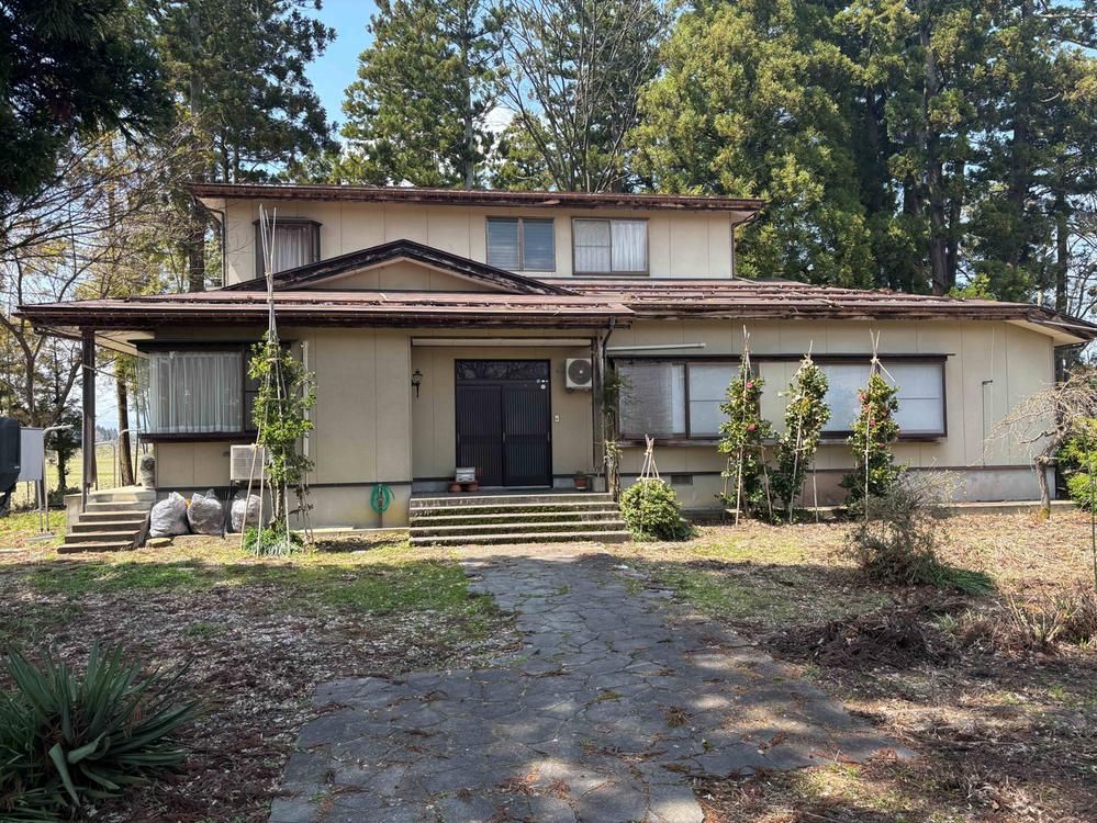 Spacious 7LDK House with Large Garden in Joetsu, Niigata - Thumbnail 3